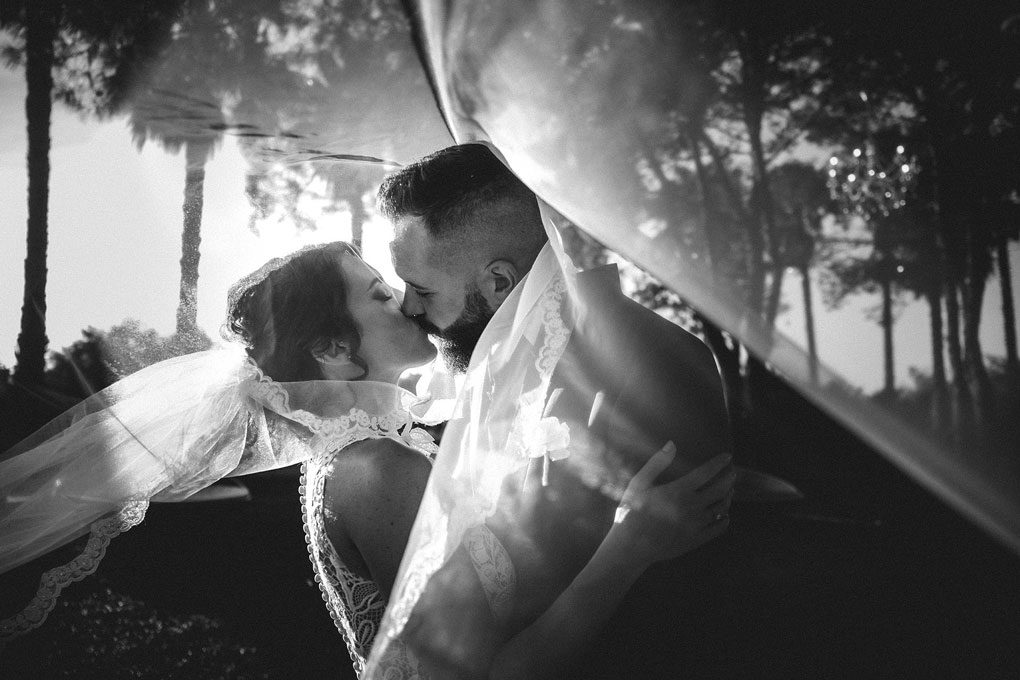 https://www.50millimetrifotografia.it/wp-content/uploads/2023/07/wedding-matrimoni-foto-valentina-italia.jpg